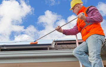 Ceann Tangabhal soft wash roof cleaning